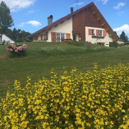 Bed and Breakfast Au Charnet Les Fourgs Exteriér fotografie